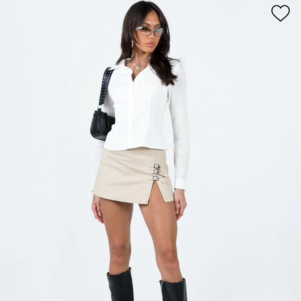 Princess Polly fogler shirt white